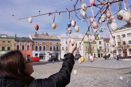 Kraslicovník v Hranicích: tisíce vajíček a fantazie bez hranic