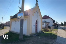 Oprava kapličky v Černé za Bory dostala požehnání
