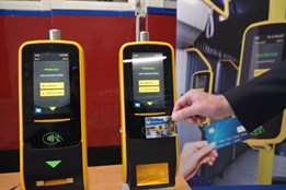 Pípnout a jet. Nový systém zjednoduší cestování v olomoucké MHD