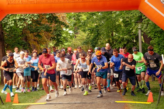 Běh, který pomáhá: COOP RUN 2026 láká na trasu podél Vltavy