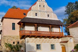 Jihočeský kraj hledá nejlépe opravenou památku roku 2025. Kdo naváže na Mladějovice a Volyni?