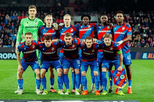 Doosan Arénu pohltilo zklamání. Viktoria přišla o postup v penaltách