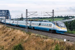 Na jih Čech začalo jezdit v běžném provozu rychleji než stošedesátkou Pendolino