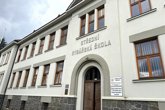 Unikátní škola, která učí rybářství v praxi. Vodňany lákají studenty z celé republiky