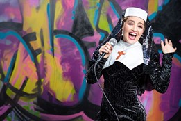 Plzeň v kostce: Miliony do sociální péče i sportu a kulturní nářez v DJKT