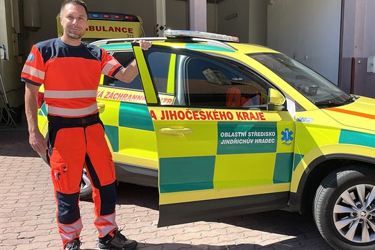 Změna ve vedení Zdravotnické záchranné služby Jihočeského kraje: Marek Slabý předává ředitelské žezlo po 20 letech