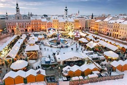 Vánoční čas na jihu Čech rozzáří tisíce světýlek. Adventní atmosféru nabídnou města, zámky i zoo