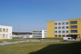 Krvavý incident v kynšperké věznici: Odsouzený napadl spoluvězně příborovým nožem