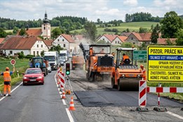 Řidiče na tahu z Klatov čekají komplikace. Startuje oprava silnice ve Vrhavči a Malé Vísce