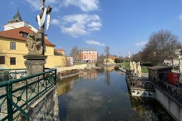 Od listí po elektronické cigarety. Mlýnskou strouhu čeká generální úklid