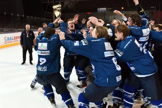 Plzeňský hokejový dorost je mistrem extraligy, o titul bojují i junioři