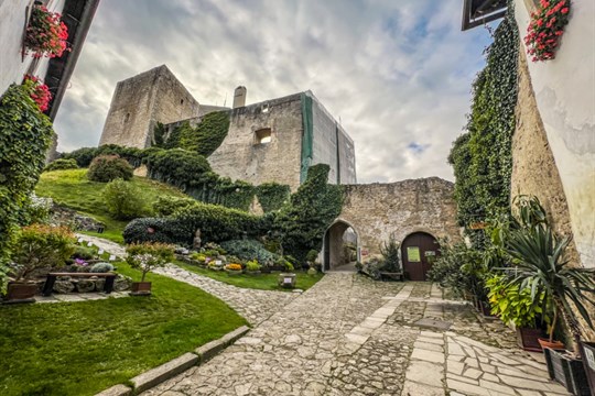 Cestovní ruch oživuje, domácí turisté tráví nejvíce času v jižních Čechách