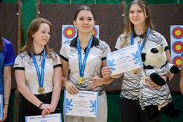 Mladí plzeňští lukostřelci vybojovali na MČR 5 medailí