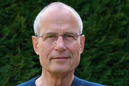 Navodit si rozšířený stav vědomí jen dýcháním? Za vším stojí Čech a zákaz LSD, říká terapeut Stanislav Kudrle