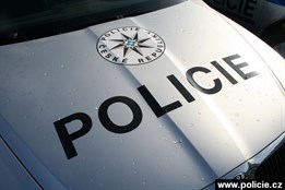 Policisté vyšetřují vraždu seniorky na Kroměřížsku. Pachatel tělo zakopal v lese