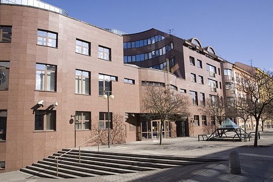 Konec ČNB v Plzni: Budovu koupil nový majitel za 102 milionů korun