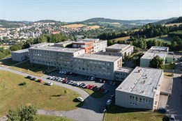 Nízký počet porodů znamená riziko. Porodnice v Prachaticích proto ke konci srpna končí