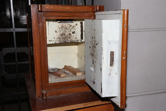 Loupež s nožem po seznámení na sociální síti