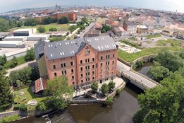 Z trosek k titulu Stavba roku: Kalikovský mlýn se před 20 lety podruhé narodil