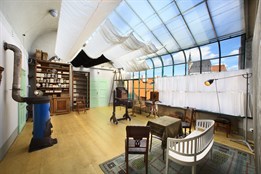 Slavnostní podpis smluv o převodu provozu Musea Fotoateliéru Seidel pod Regionální muzeum v Českém Krumlově