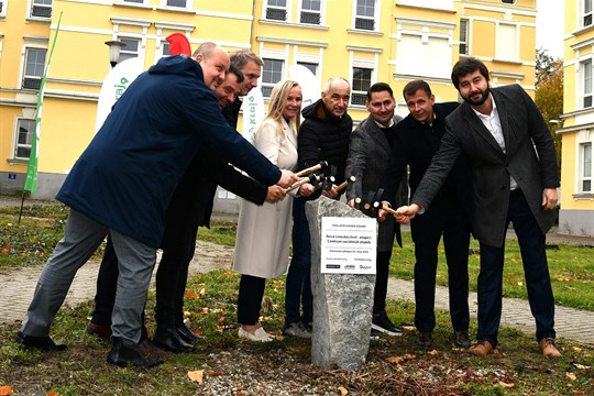 V Českých Budějovicích byl poklepán základní kámen Nové Linecké čtvrti