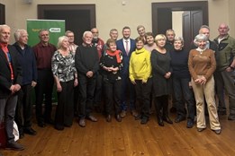 Radní pro sport ocenil úspěšné seniory i zaměstnance z mikulášského plaveckého přeboru