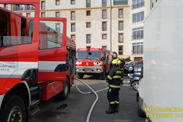 V plzeňském hotelu hořelo, hasiči evakuovali 46 osob