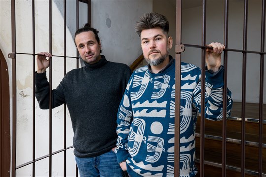 Zločin jako osud, nebo volba? Čeští vědci zkoumají cestu za mříže od Plzně po Indii